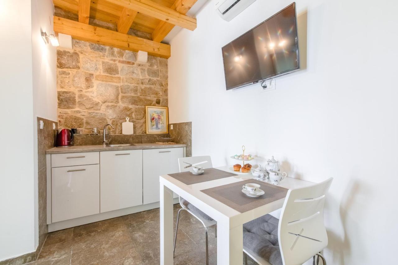ספליט Jes Old Town Luxury Rooms מראה חיצוני תמונה